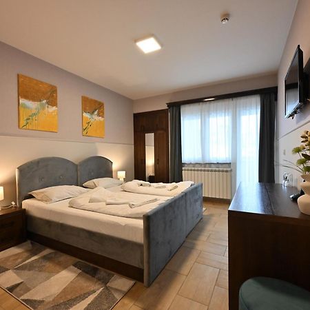 Hotel Lane Sjenica Exteriér fotografie
