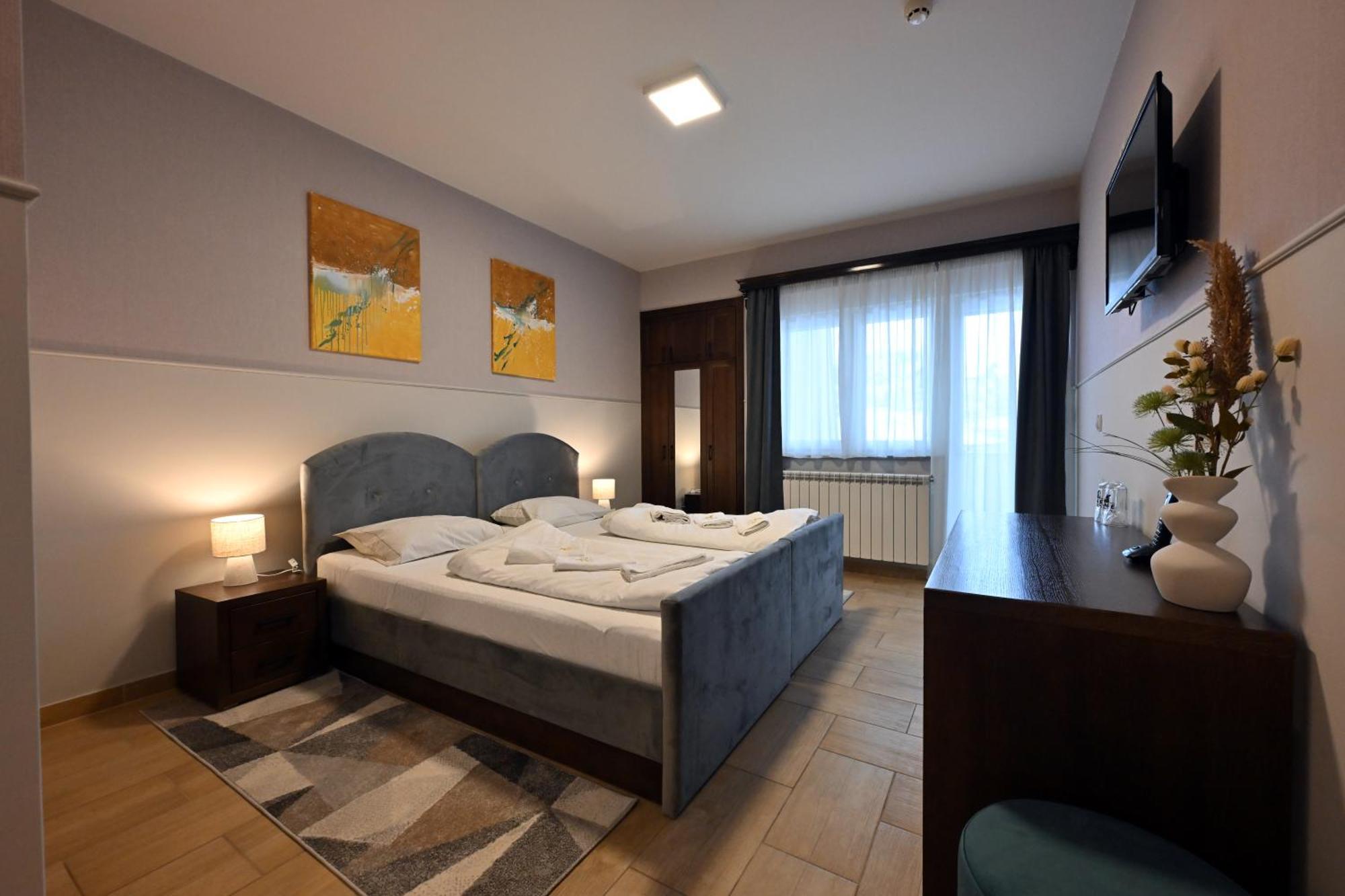 Hotel Lane Sjenica Exteriér fotografie